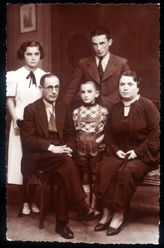 Photo de famille d'Eliezer Calev